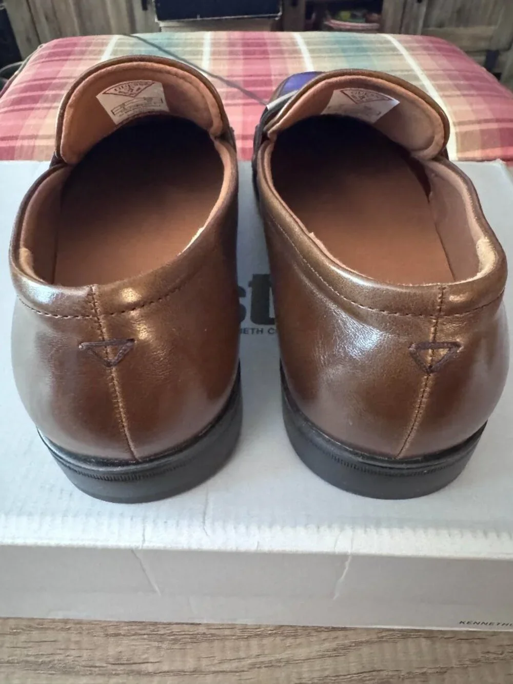 Guess Dress Shoes